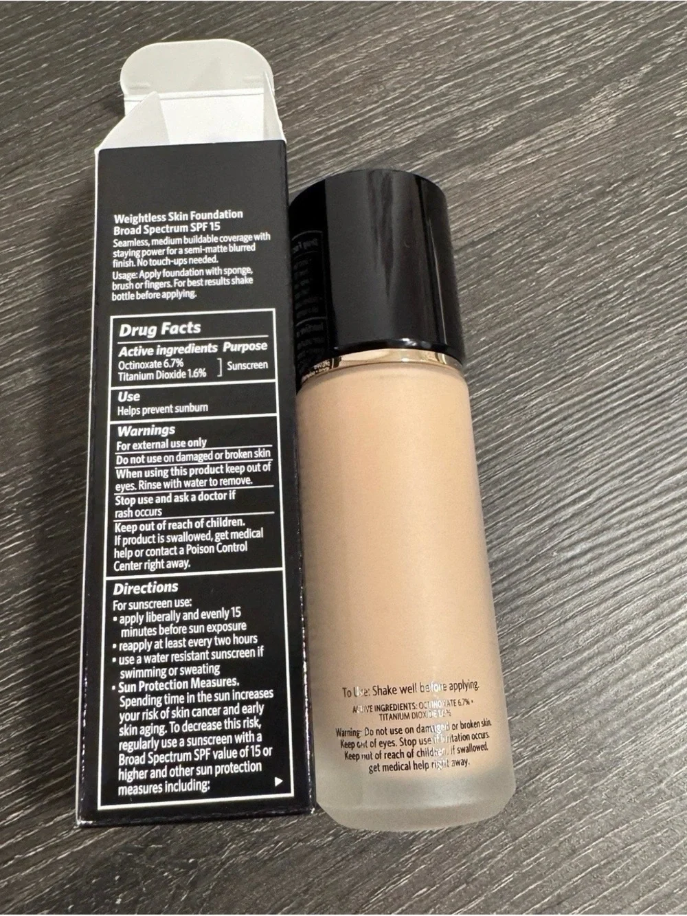 Bobbi Brown Weightless skin foundation N-030 Neutral Sand 30ml
